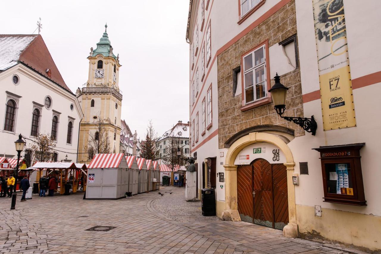 Apartment Sophie - Old Town Братислава Экстерьер фото